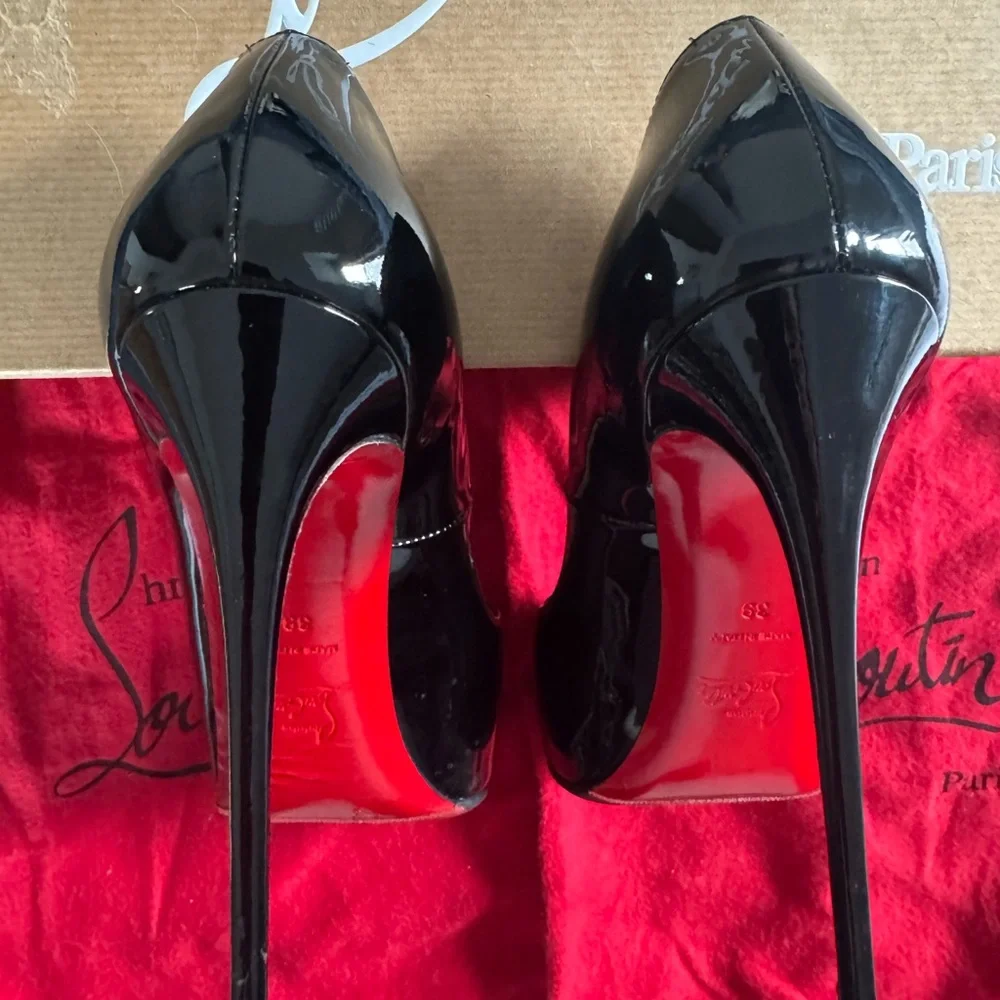 Christian Louboutin Very Prive 120 - black patent 39- EUC - Picture 5 of 8